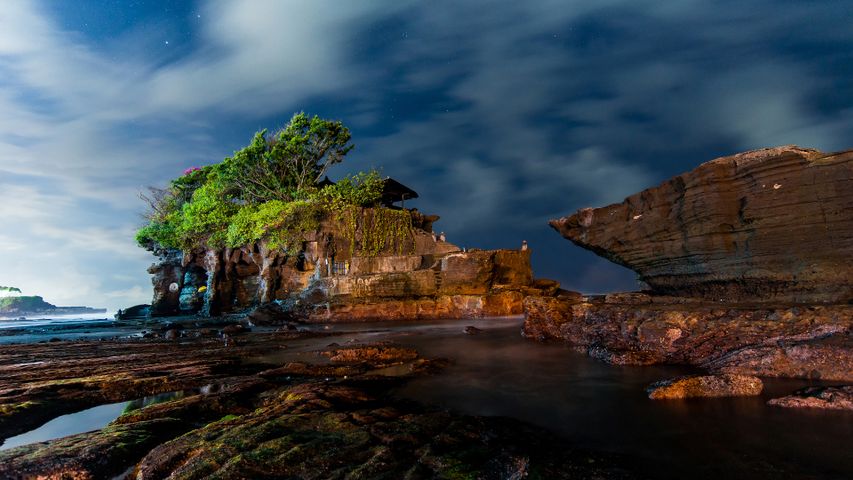 A tide-washed temple