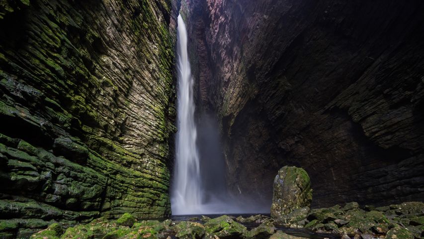 Cachoeira da Fumacinha, Chapada Diamantina Mountains, Bahia, Brazil