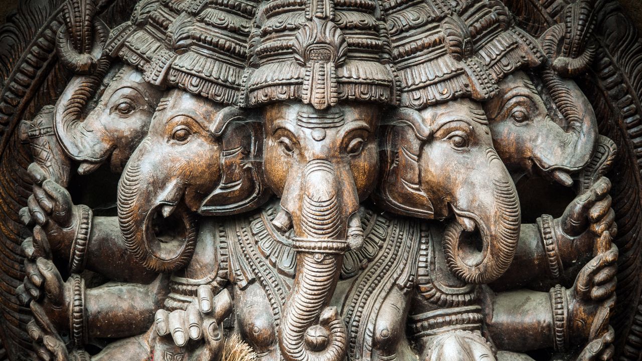 Panchamukhi Ganesh statue