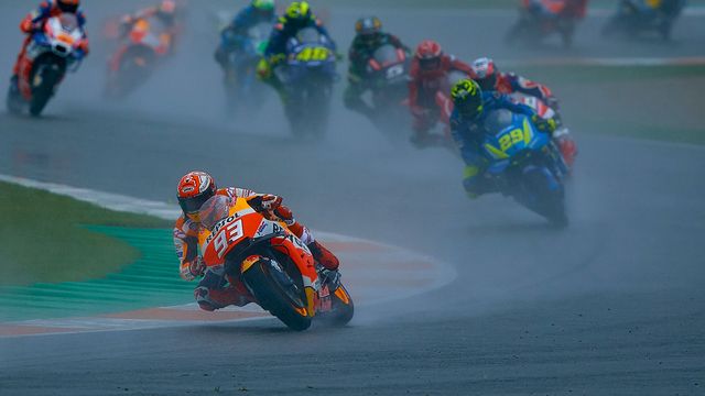 Marc Márquez liderando el pasado Gran Premio de Cheste, Comunidad Valenciana