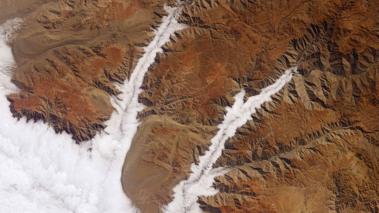 Clouds over the Yauca and Acarí Rivers on Peru’s Pacific coast 