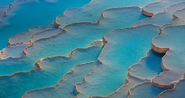 Travertin-Terrassen bei Pamukkale, Türkei