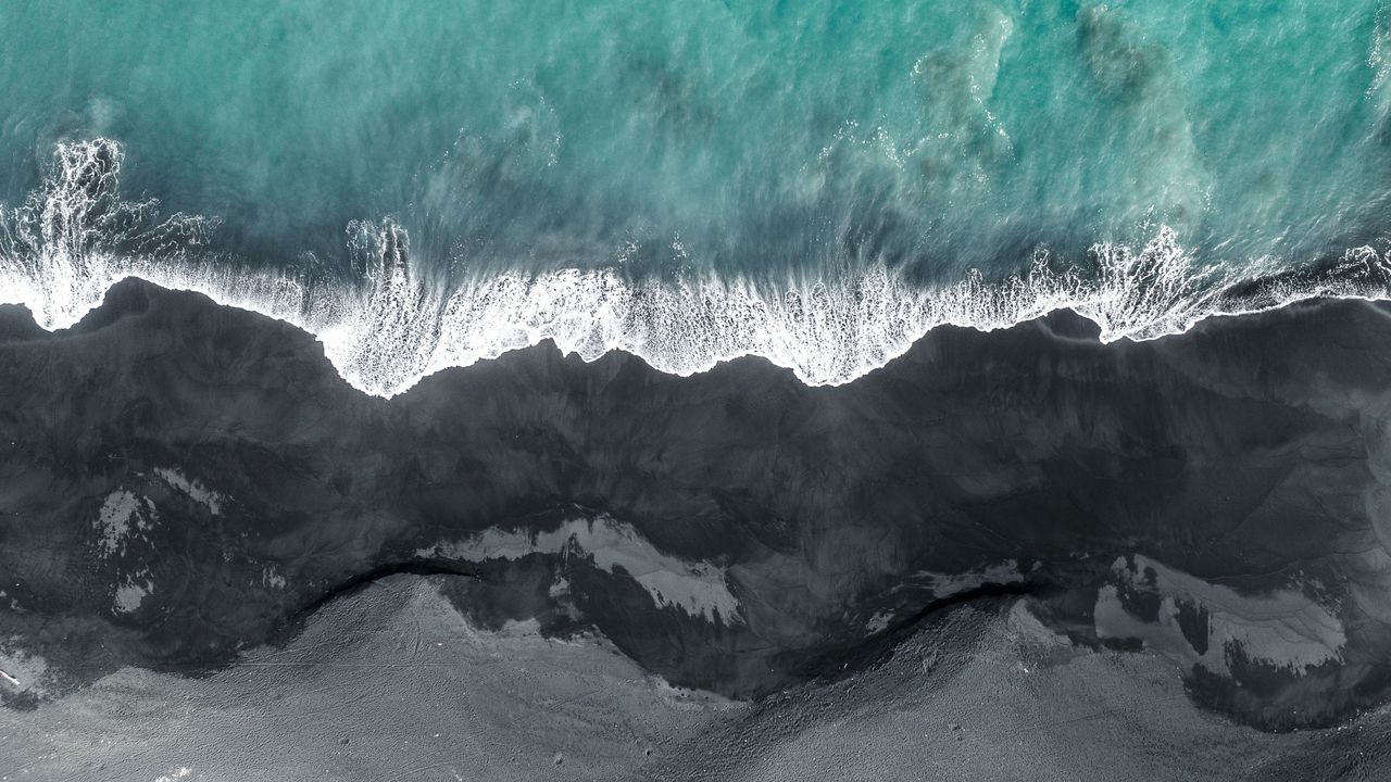A charcoal-colored coast