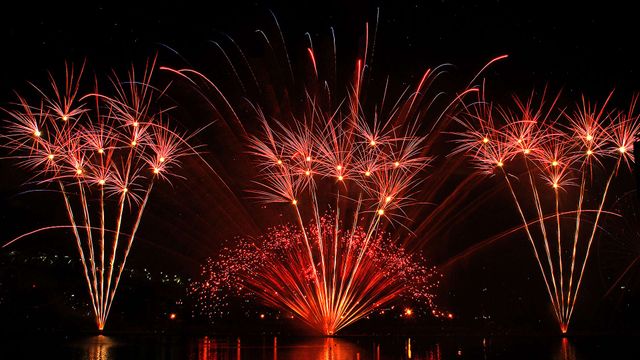 Display of fireworks at the Montreal Fireworks Festival 
