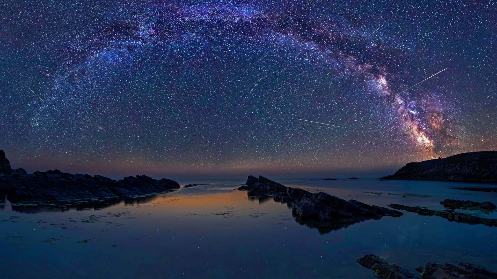 锡内莫雷茨村上空的英仙座流星雨 保加利亚 Bing Gallery