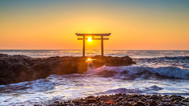 「神磯の鳥居と日の出」茨城, 大洗磯前神社