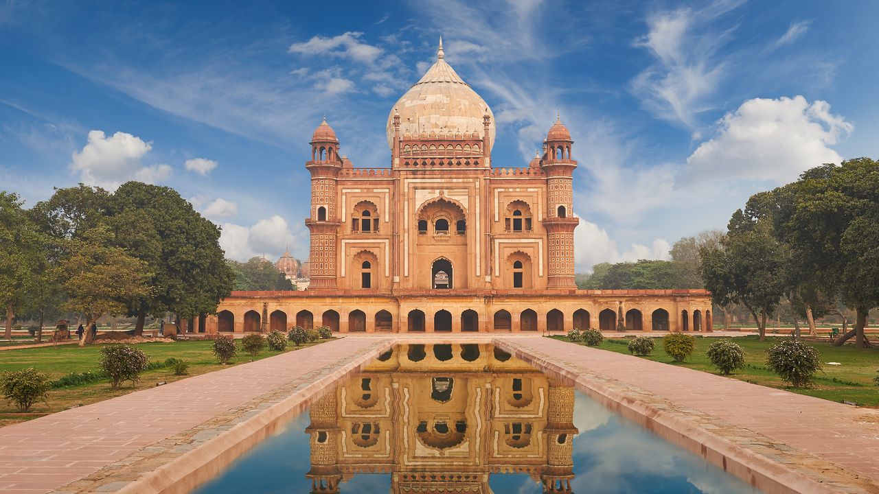 Safdarjung's Tomb reflecting pool, Delhi, India