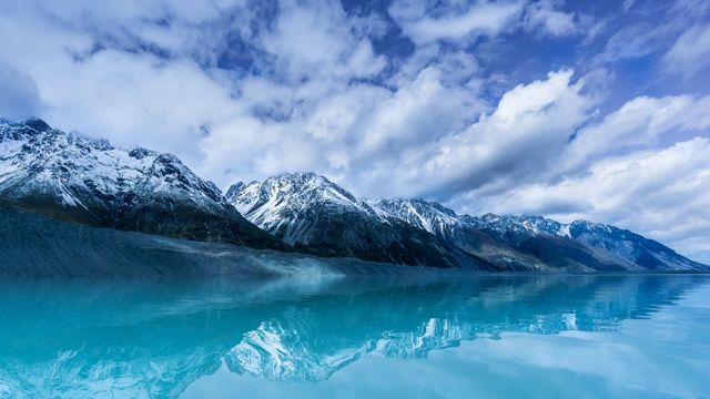 Tasman Lake on South Island, New Zealand