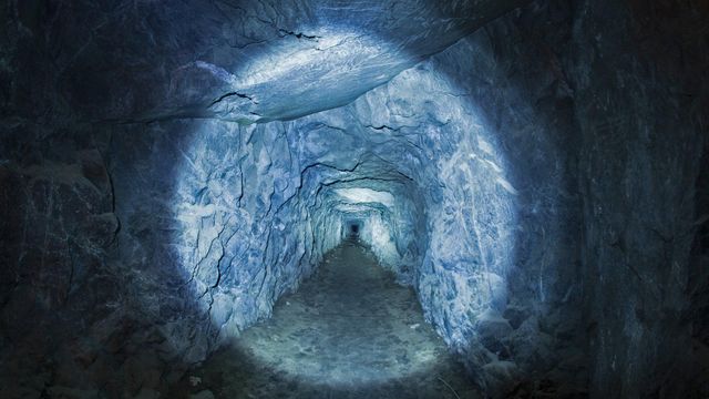 优胜美地国家公园灵感点附近的隧道,美国加利福尼亚州