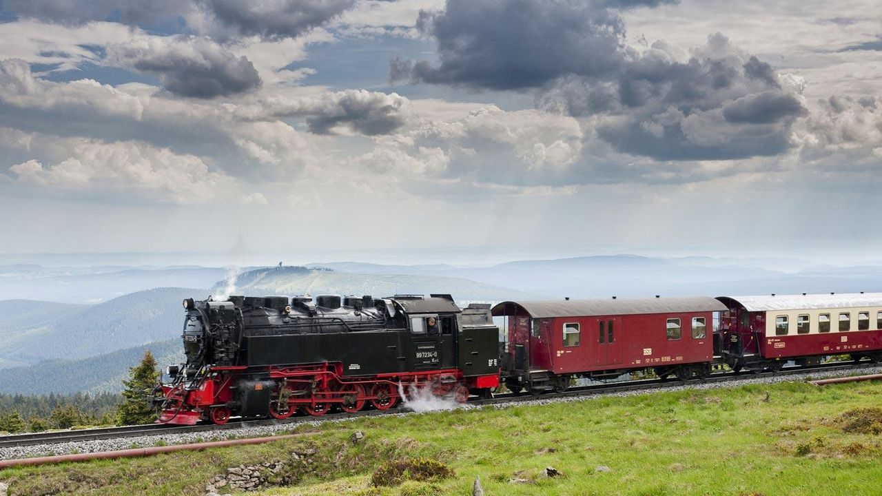 Die Brockenbahn, Harzer Schmalspurbahnen, am Brocken, Sachsen-Anhalt, Deutschland
