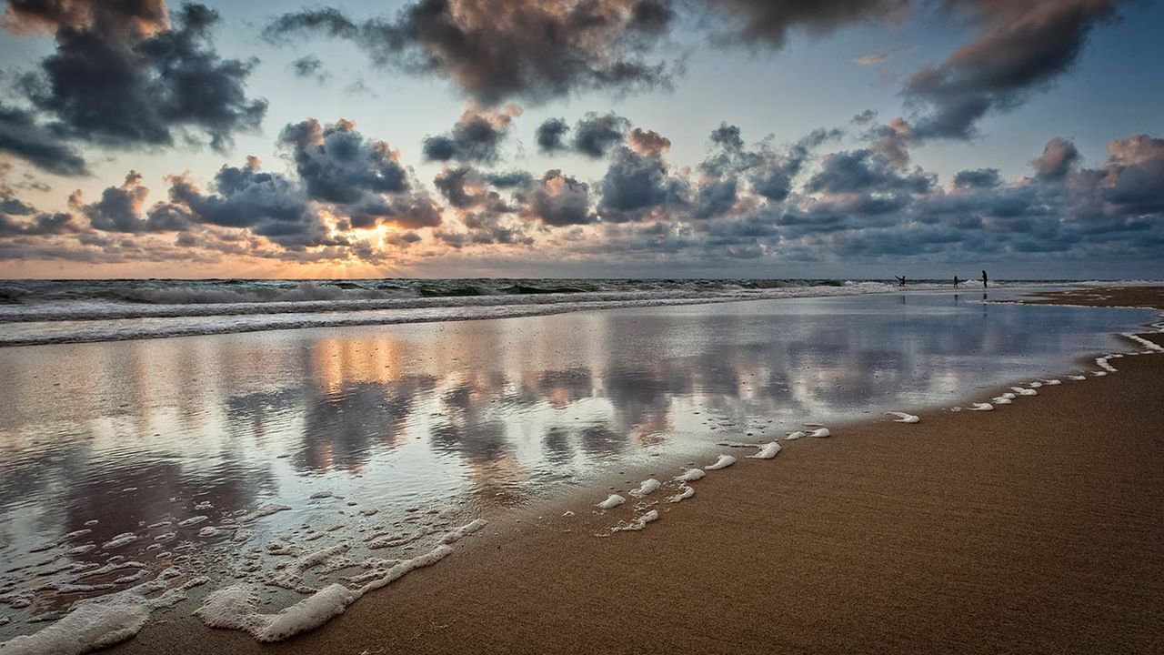 Sonnenuntergang am Strand von Sylt, Schleswig-Holstein, Deutschland