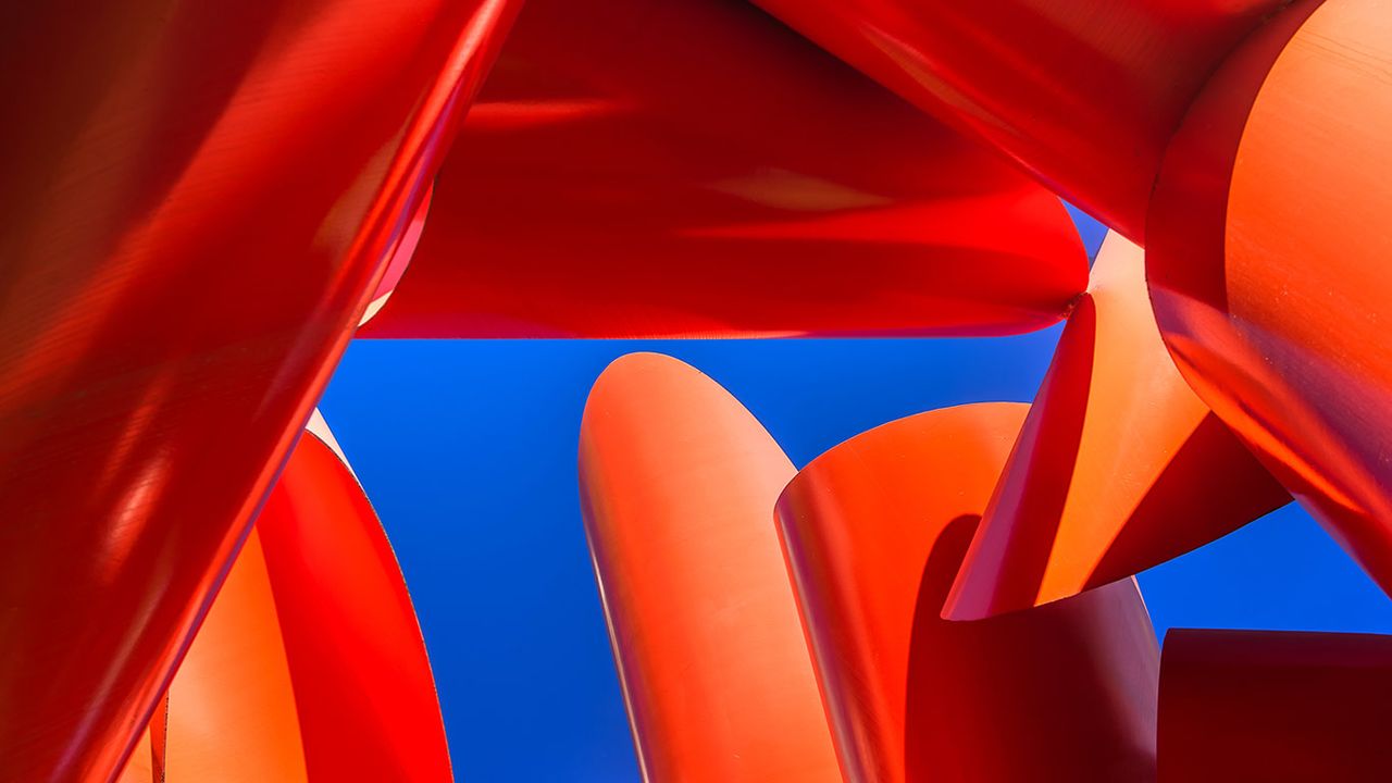 ‘Olympic Iliad’ sculpture by Alexander Liberman, located in Seattle, Washington, USA
