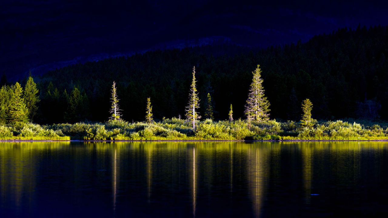 Swiftcurrent Lake in Glacier National Park, Montana 