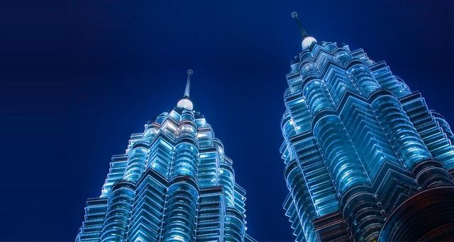 Petronas Twin Tower  in Kuala Lumpur, Malaysia