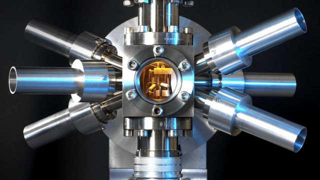 A strontium optical clock