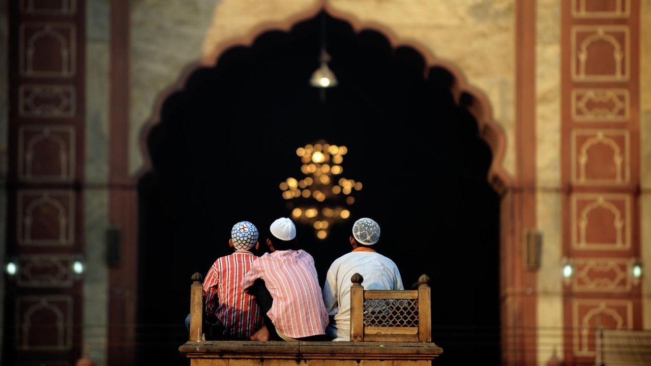 Inner courtyard of the 17th century Jama Masjid
