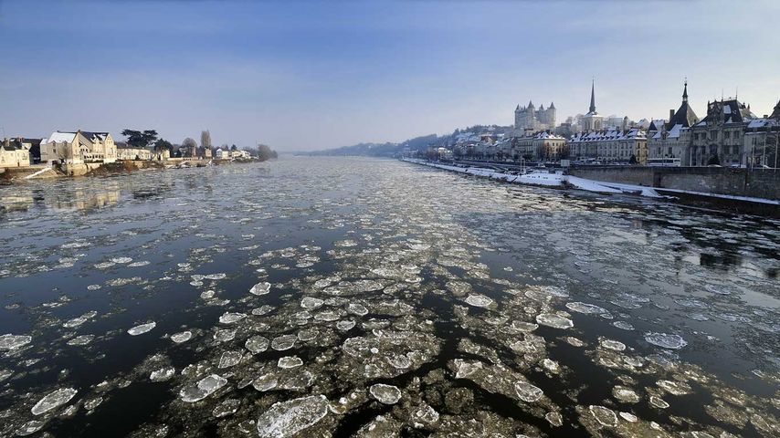 Loire gelée à Saumur, Maine-et-Loire, Pays-de-la-Loire