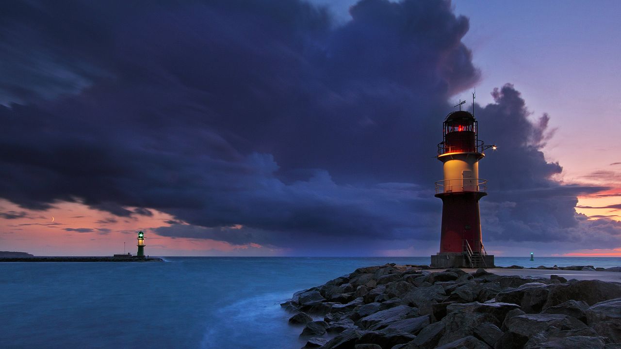 The lighthouses of Warnemünde, Rostock, Mecklenburg-Vorpommern, Germany 