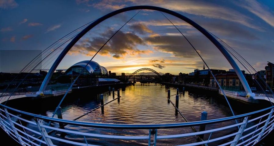 The Gateshead Millennium Bridge, Sage, Tyne Bridge and Newcastle upon Tyne river quayside, Newcastle England