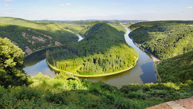 Große Saarschleife bei Mettlach, Saarland, Deutschland 
