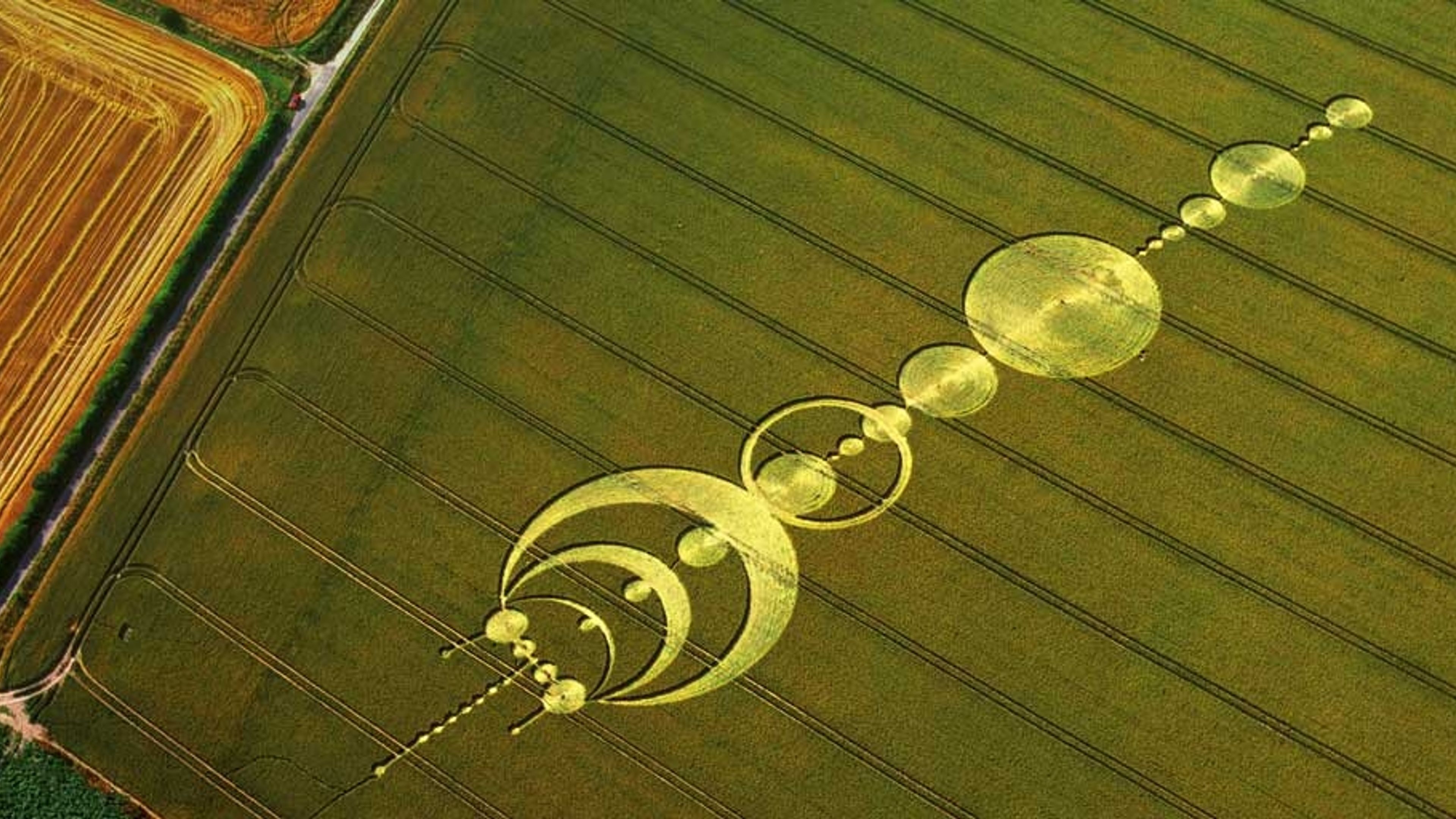 Aerial Image Of Crop Circles Wiltshire England United Kingdom Bing   12956109251957123688 UHD 