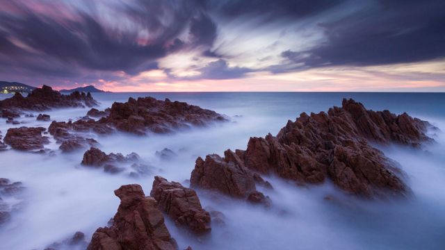 Littoral dans le massif de l'Estérel, PACA 