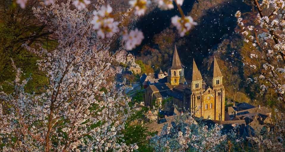 Village de Conques dans l’Aveyron, Midi-Pyrénées
