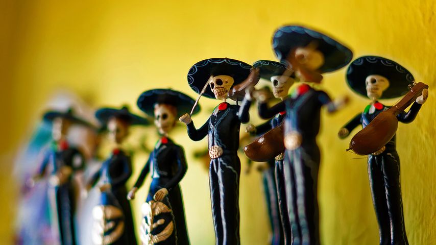 Figurines mexicaines calaveras pour le Jour des morts