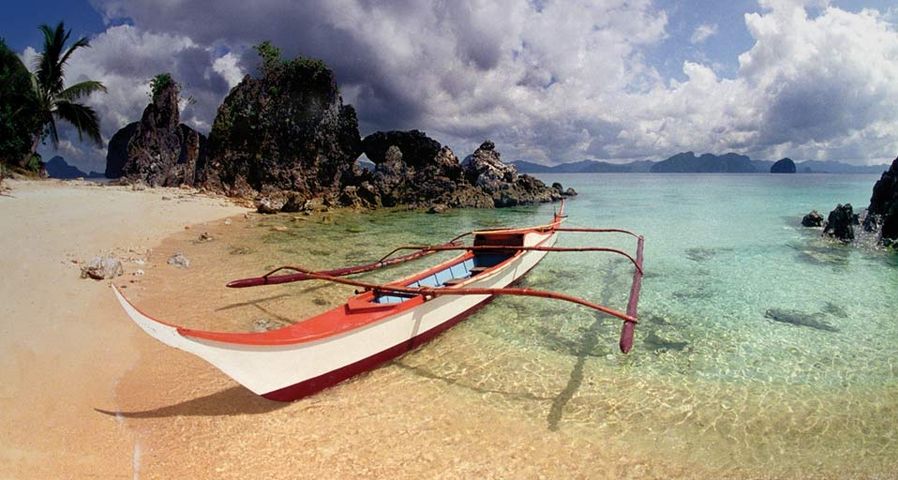 菲律宾小岛的海滩风光