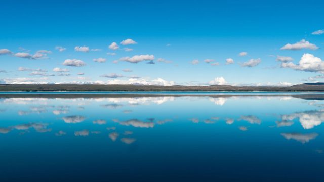 Lake Pukaki on South Island, New Zealand