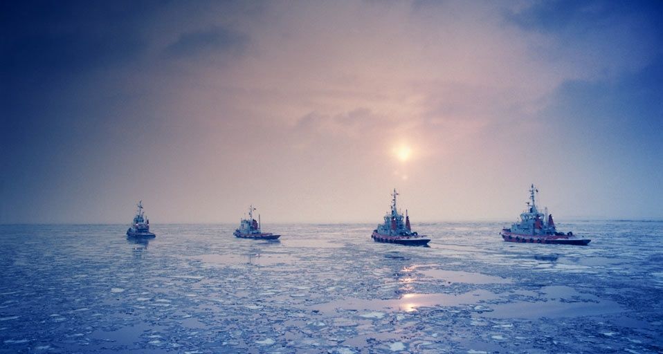 Schlepper vor Bremerhaven, Nordsee – Ed Pritchard/Photographer's Choice/Getty Images ©