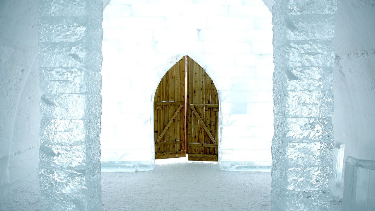 Ice hotel near Quebec City, Ste-Catherine-de-la-Jacques-Cartier, Quebec