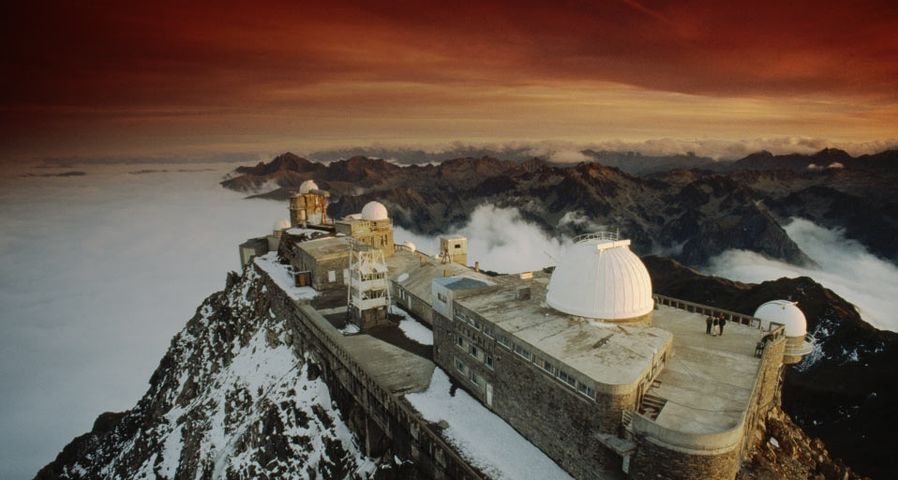 Observatoire astronomique du pic du Midi de Bigorre, département des Hautes-Pyrénées