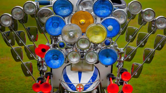 Lambretta transformada con estética mod