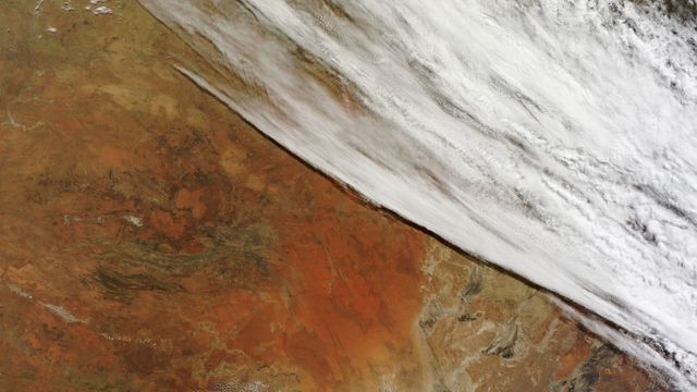 Unsettled weather across central Australia