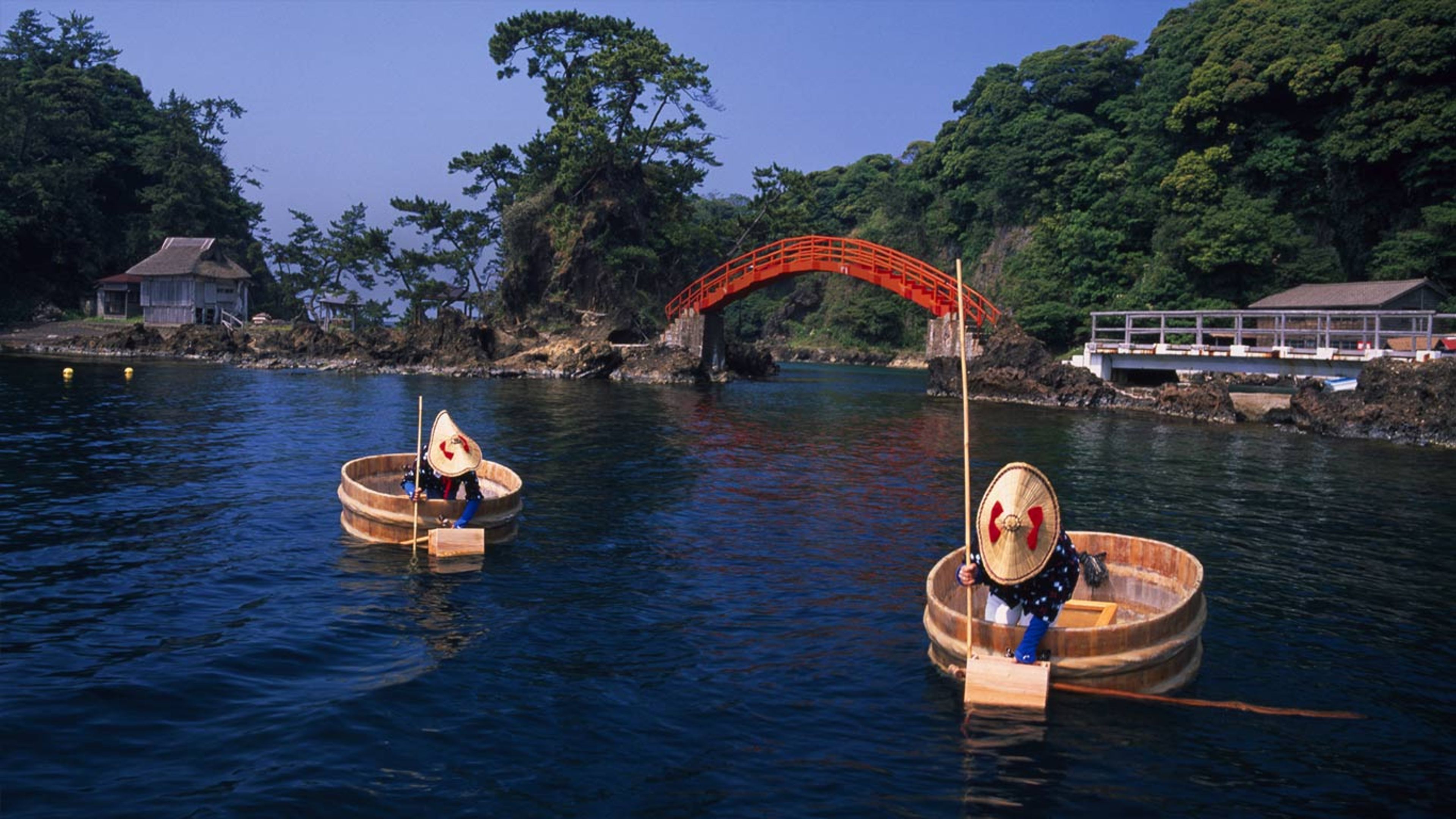 ｢たらい舟｣新潟, 佐渡 - Bing Gallery