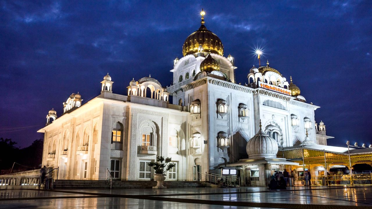 The Gurudwara Bangla Sahib, New Delhi