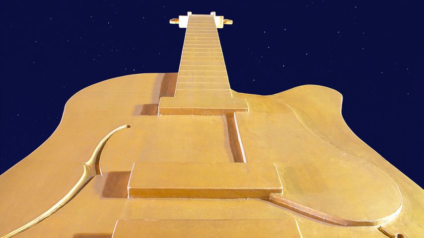 Big Golden Guitar in Tamworth, New South Wales