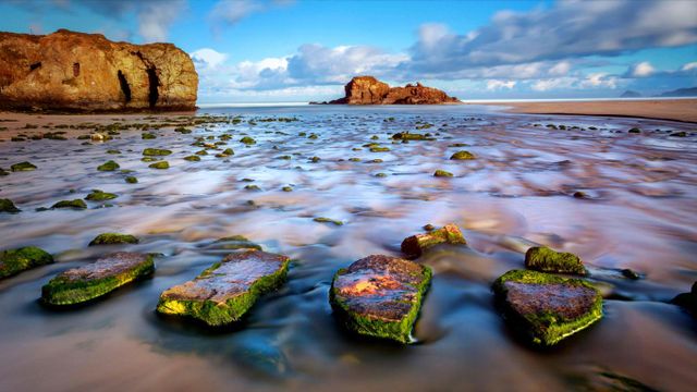 「ペランポース海岸の踏み石」イギリス, コーンウォール