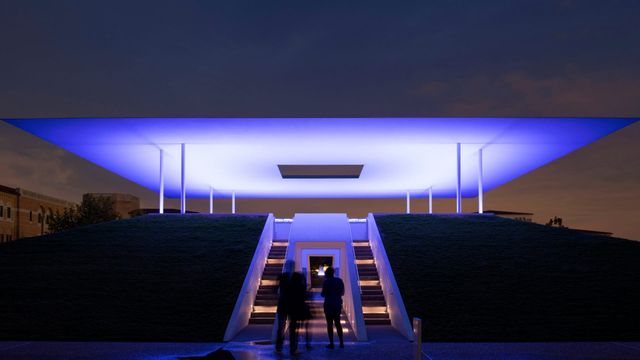 「'Twilight Epiphany' Skyspace」米国テキサス州, ヒューストン