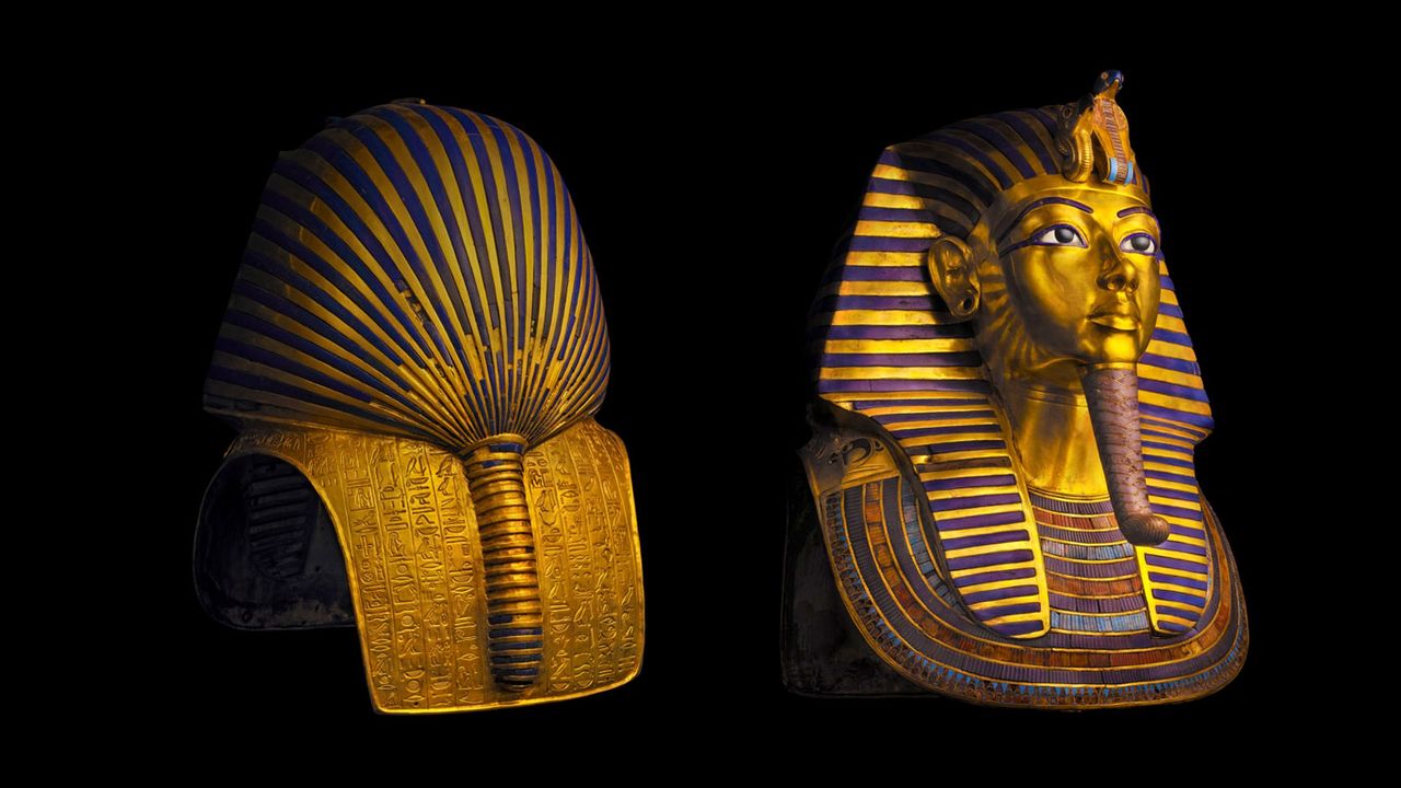Mask of Tutankhamun 