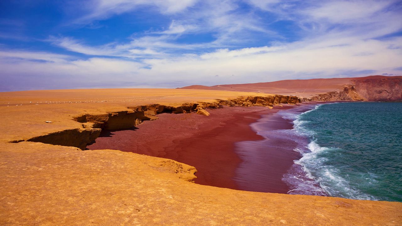 Playa Roja in Paracas National Reserve, Peru 