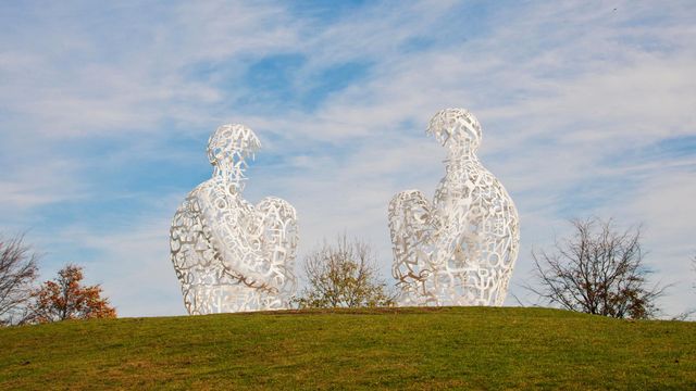 ‘Spiegel’ by Jaume Plensa at Yorkshire Sculpture Park 