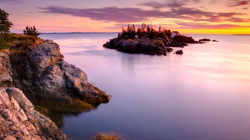 Campobello Island, East Quoddy (Head Harbour) Lighthouse, New Brunswick, Canada