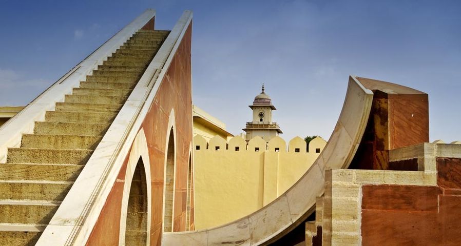 The Laghu Samrat Yantra sundial at the Jantar Mantar astronomical observatory, built in the early 1700’s, in Jaipur, Rajasthan, India