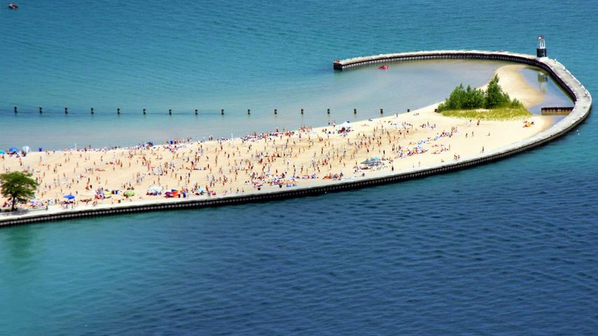 North Avenue Beach on Lake Michigan, Chicago, United States