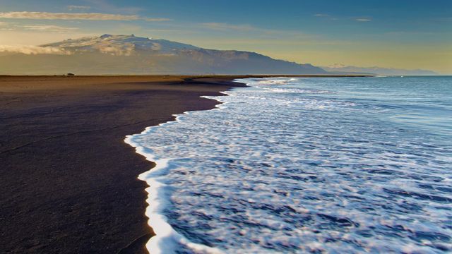 Black sand beach on Ingólfshöfði, Iceland