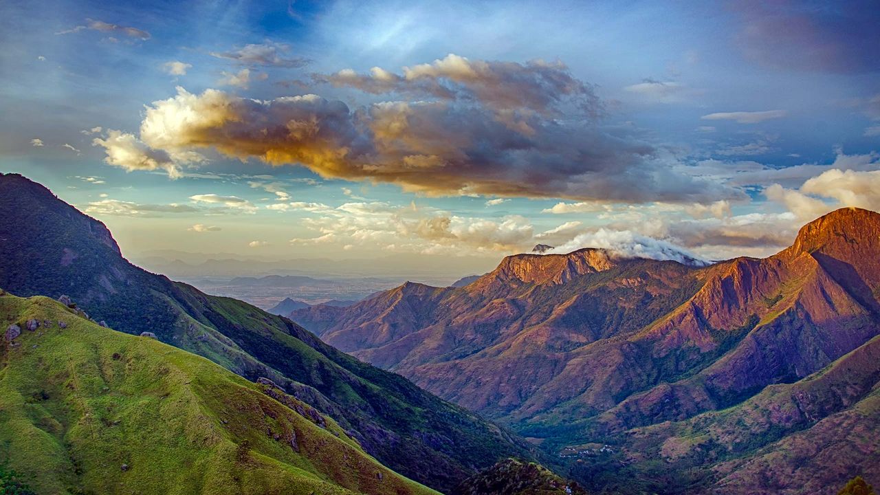 The valleys of Munnar, Kerala