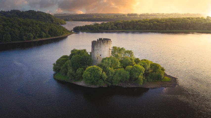 An Irish isle ruin