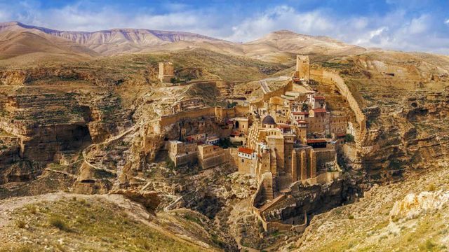 「マー・サバ修道院」ヨルダン川西岸地区